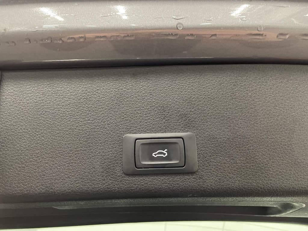 Audi E-tron e-tron 50 quattro Launch edition plus 71 kWh thumbnail 37