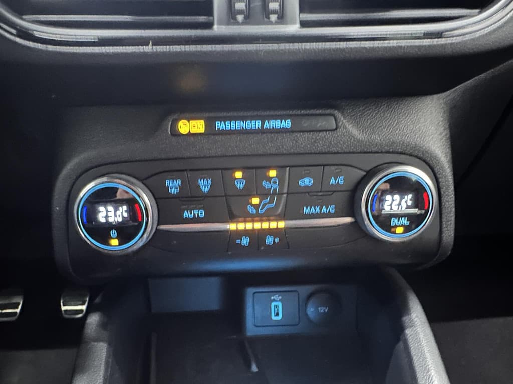 Ford FOCUS Wagon 1.0 EcoBoost 125pk Hybrid ST-Line thumbnail 17