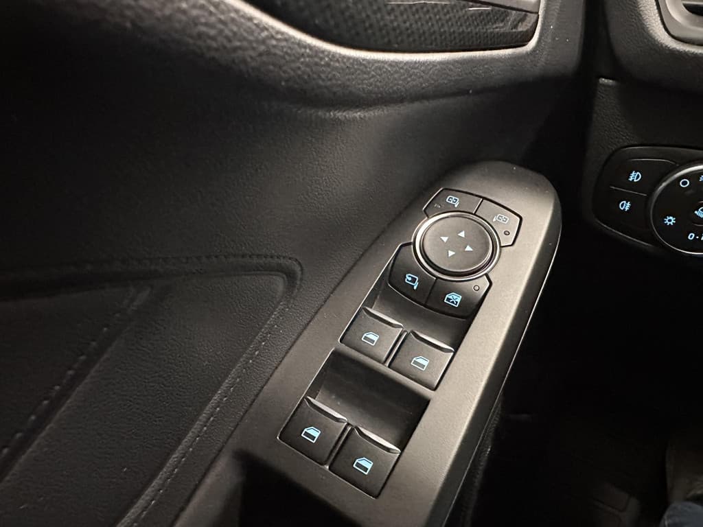 Ford FOCUS Wagon 1.0 EcoBoost 125pk Hybrid ST-Line thumbnail 21