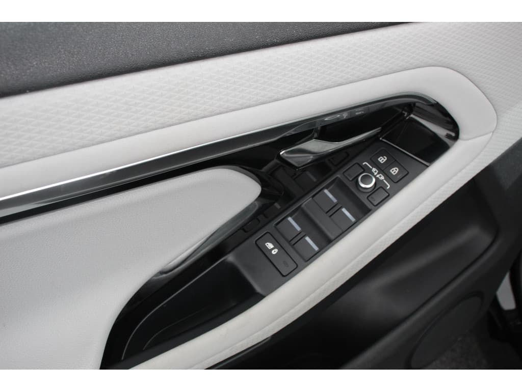 Land Rover Range Rover Evoque 1.5 P300e AWD PHEV SE Signature thumbnail 13