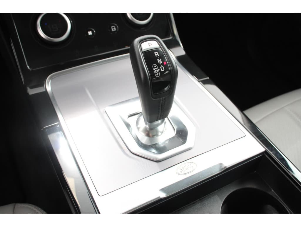 Land Rover Range Rover Evoque 1.5 P300e AWD PHEV SE Signature thumbnail 14