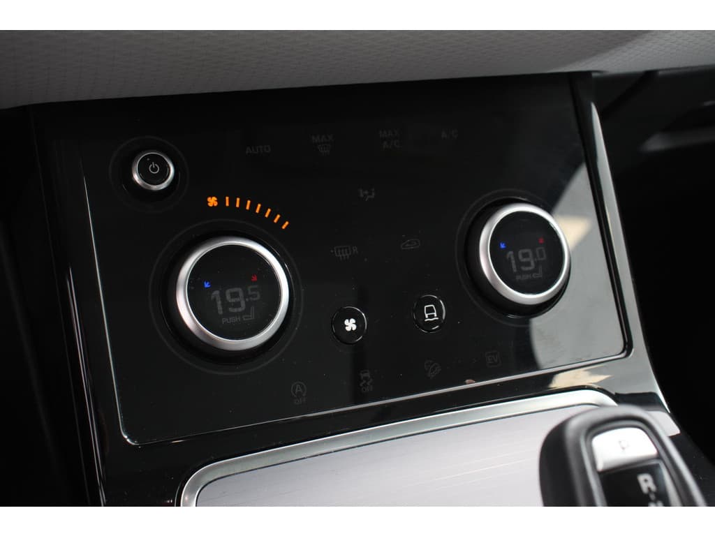 Land Rover Range Rover Evoque 1.5 P300e AWD PHEV SE Signature thumbnail 15