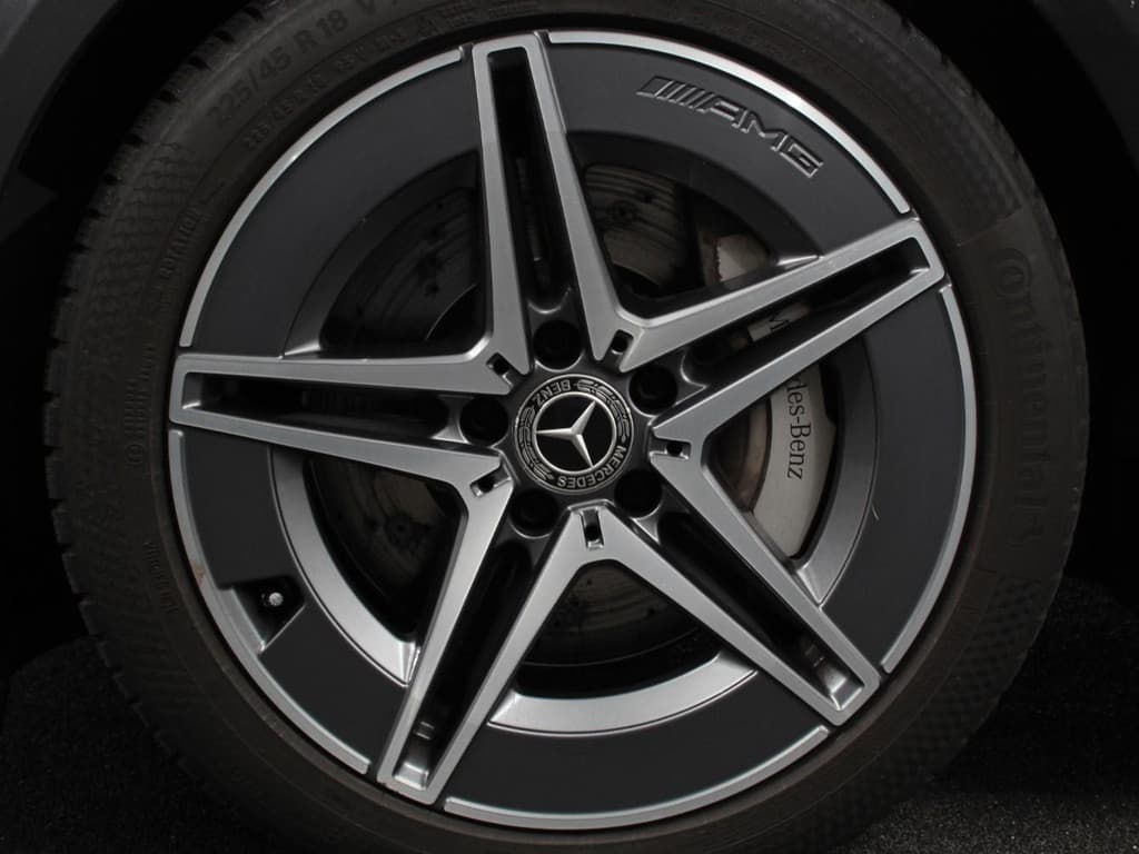 Mercedes-Benz C-Klasse Estate 200 AMG Line thumbnail 32