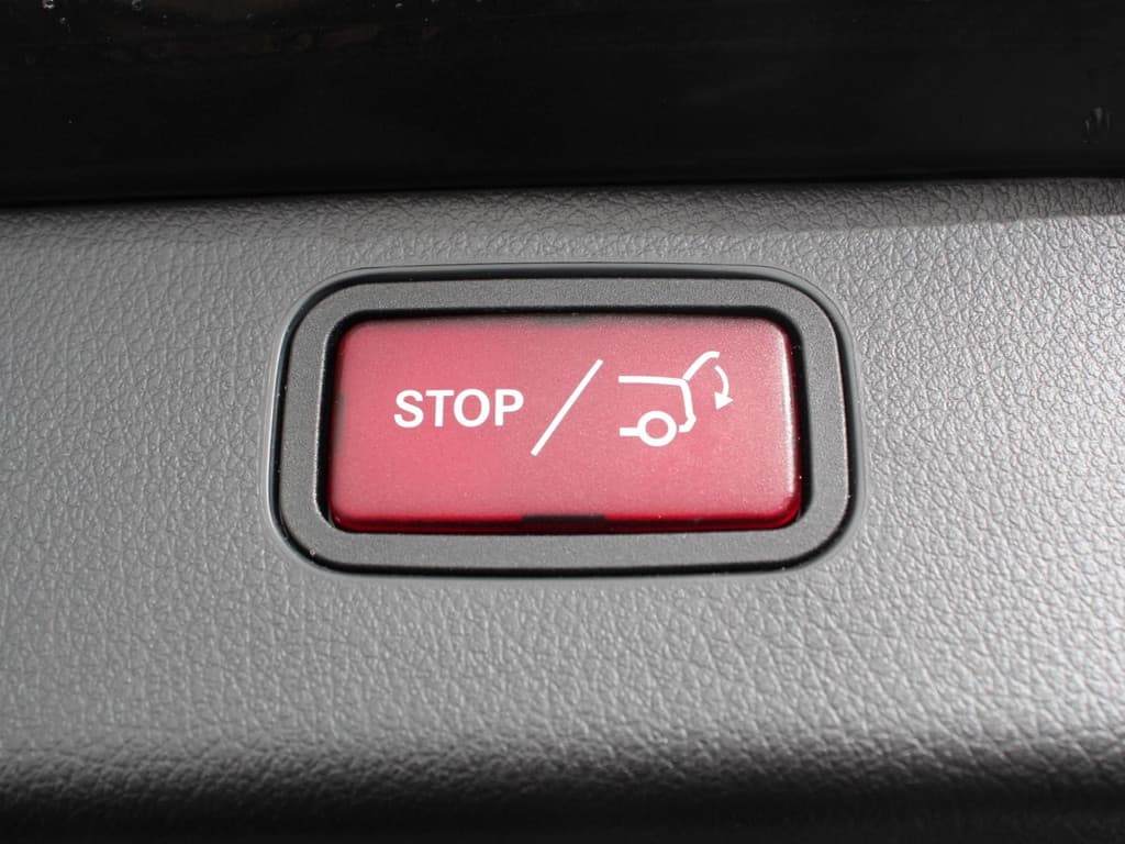 Mercedes-Benz C-Klasse Estate 200 AMG Line thumbnail 35