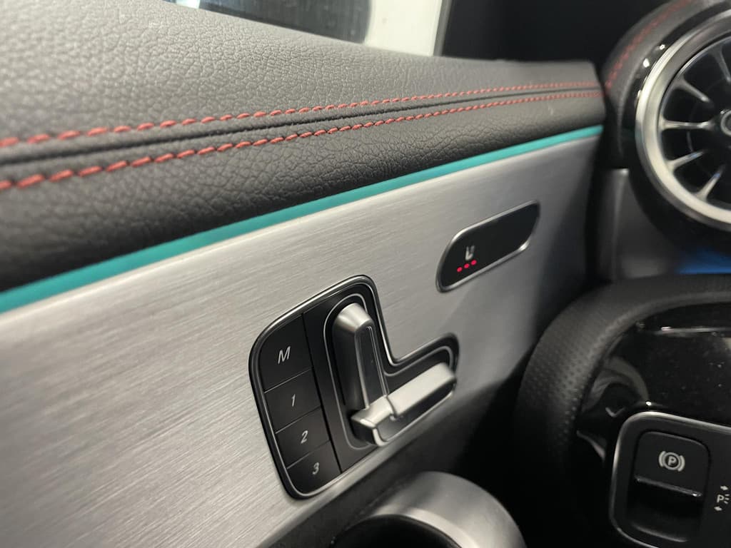 Mercedes-Benz CLA-Klasse Shooting Brake 250 e Business Solution AMG Limited thumbnail 17