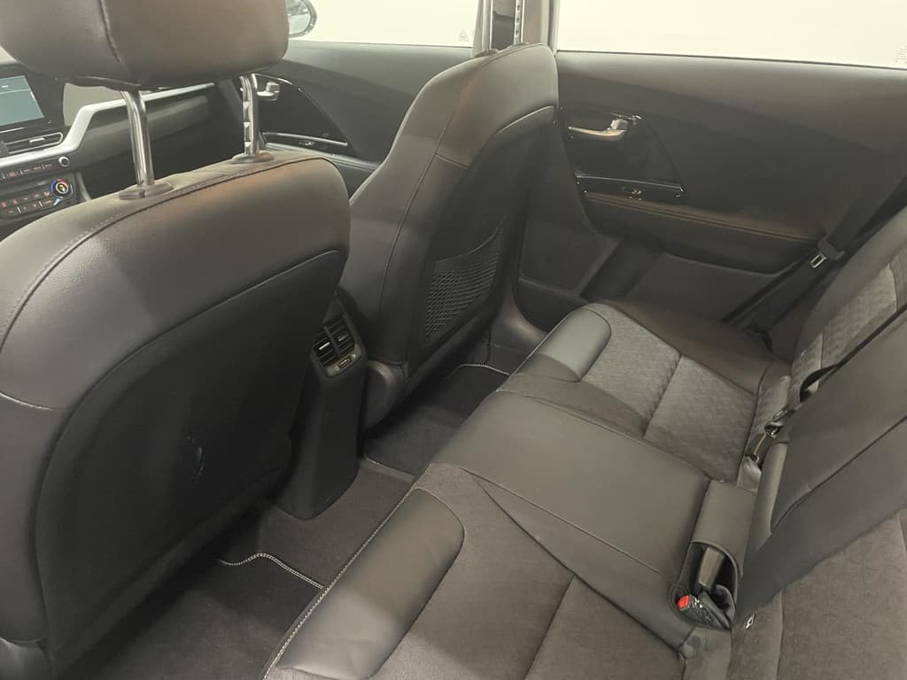 Kia Niro 1.6 GDi Hybrid DynamicLine thumbnail 13