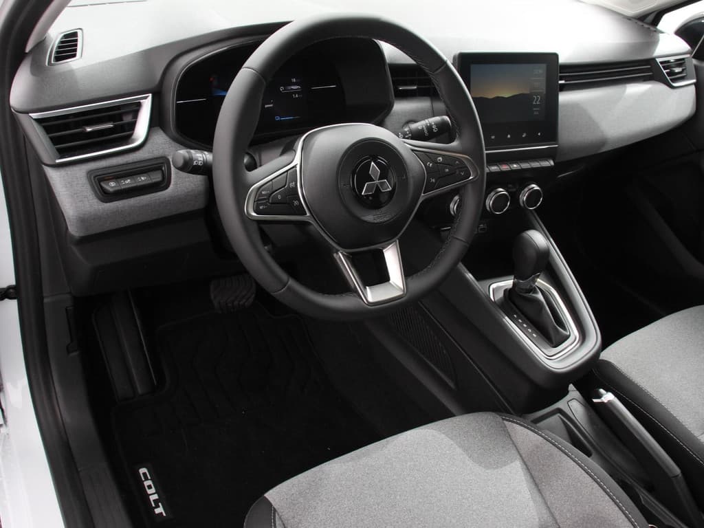 Mitsubishi Colt 1.6 HEV Automaat Intense thumbnail 2