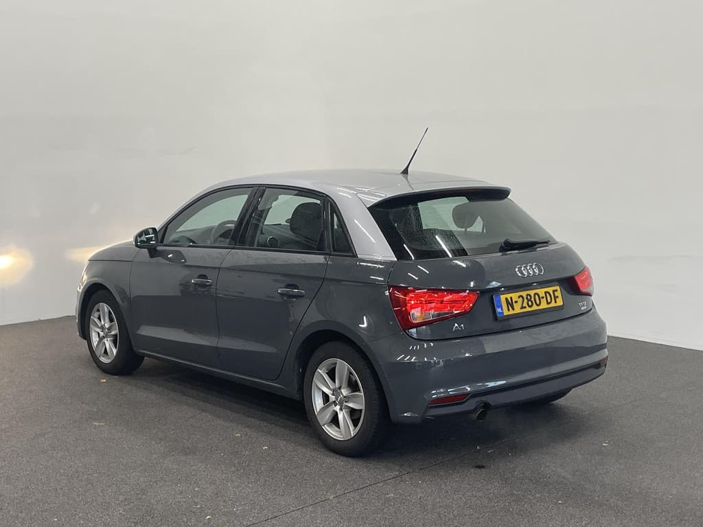 Audi A1 Sportback 1.0 TFSI thumbnail 8