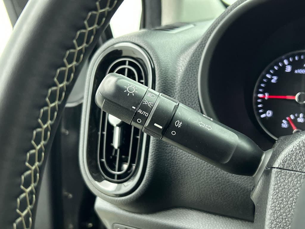 Kia Picanto 1.0 DPi DynamicLine Automaat thumbnail 8