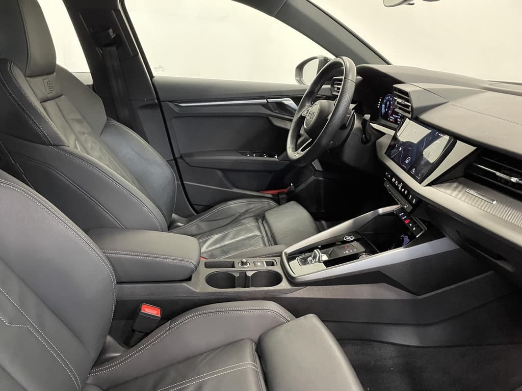 Audi A3 Sportback 30 TFSI S edition thumbnail 14