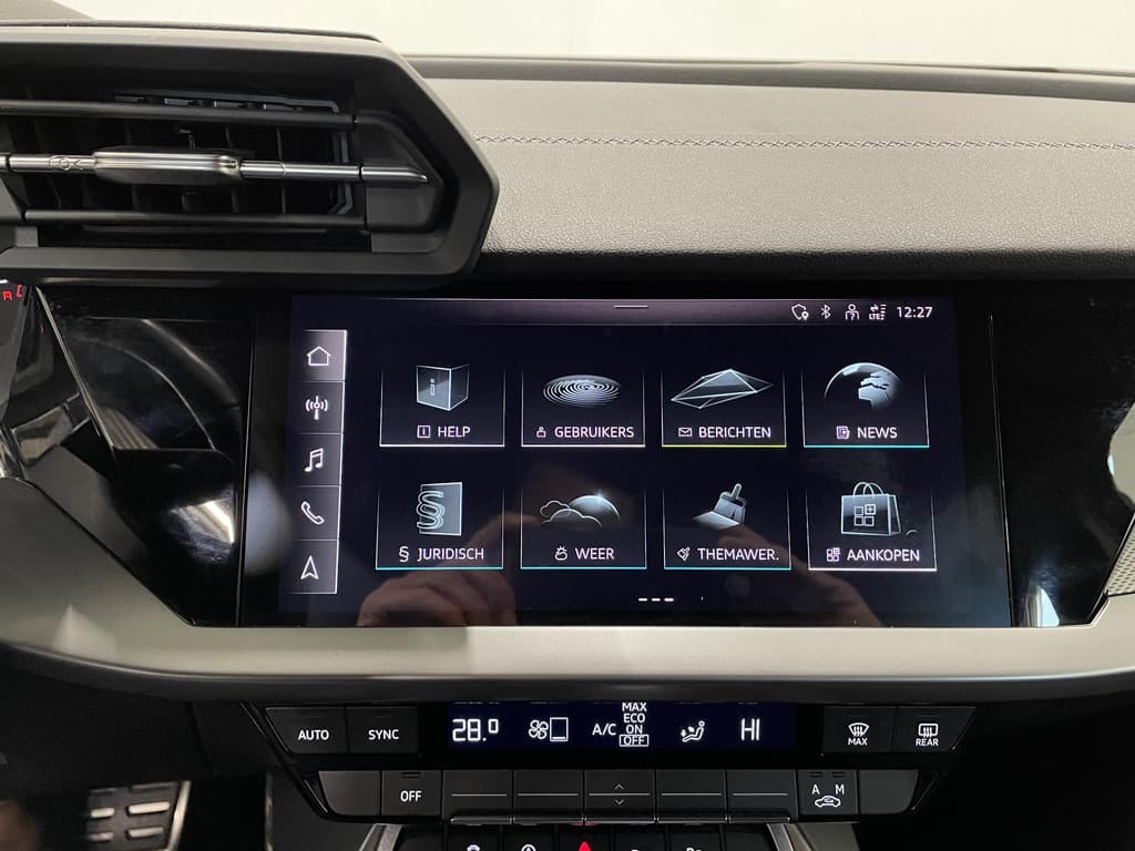 Audi A3 Sportback 30 TFSI S edition thumbnail 23