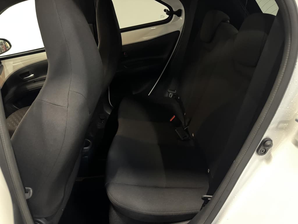 Toyota Aygo X 1.0 VVT-i Automaat Pulse thumbnail 12