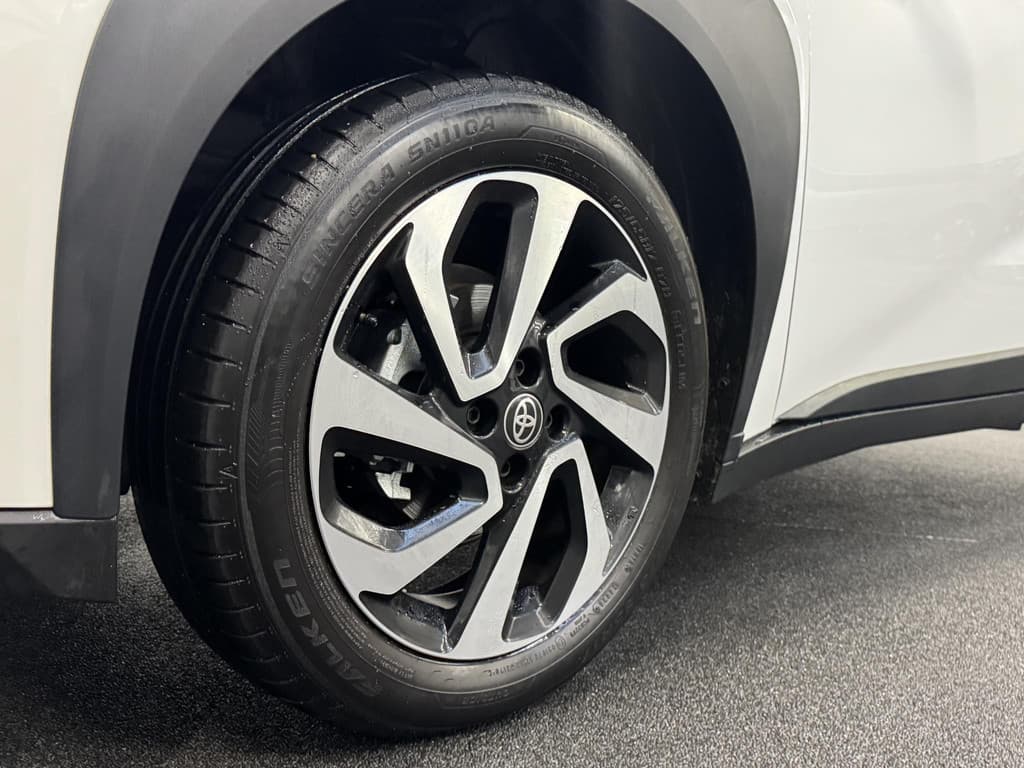 Toyota Aygo X 1.0 VVT-i Automaat Pulse thumbnail 2