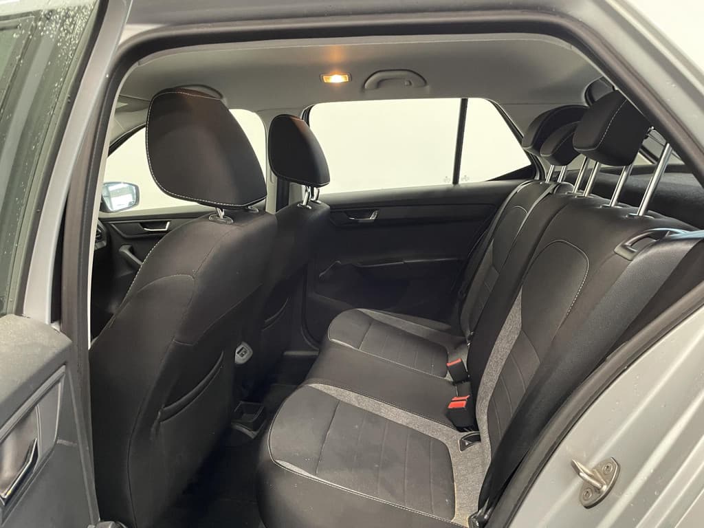 Škoda Fabia 1.0 TSI Business Edition thumbnail 28