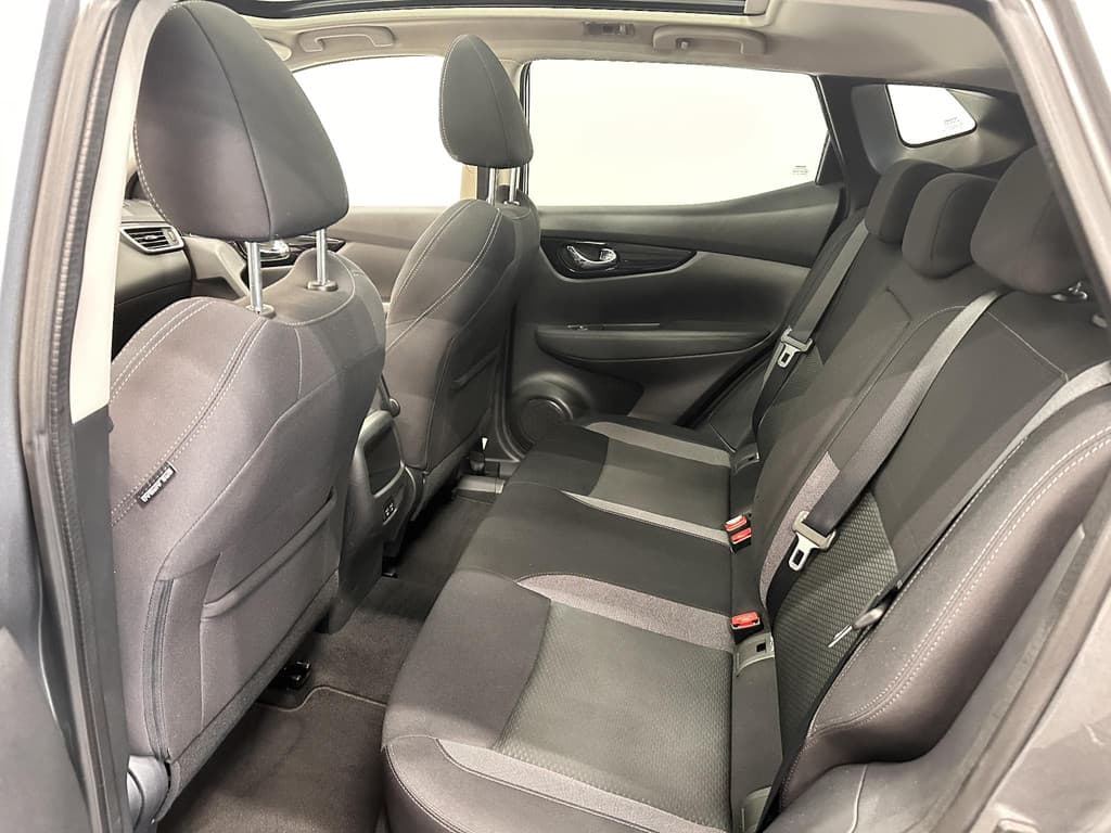 Nissan QASHQAI 1.3 DIG-T N-Connecta thumbnail 11