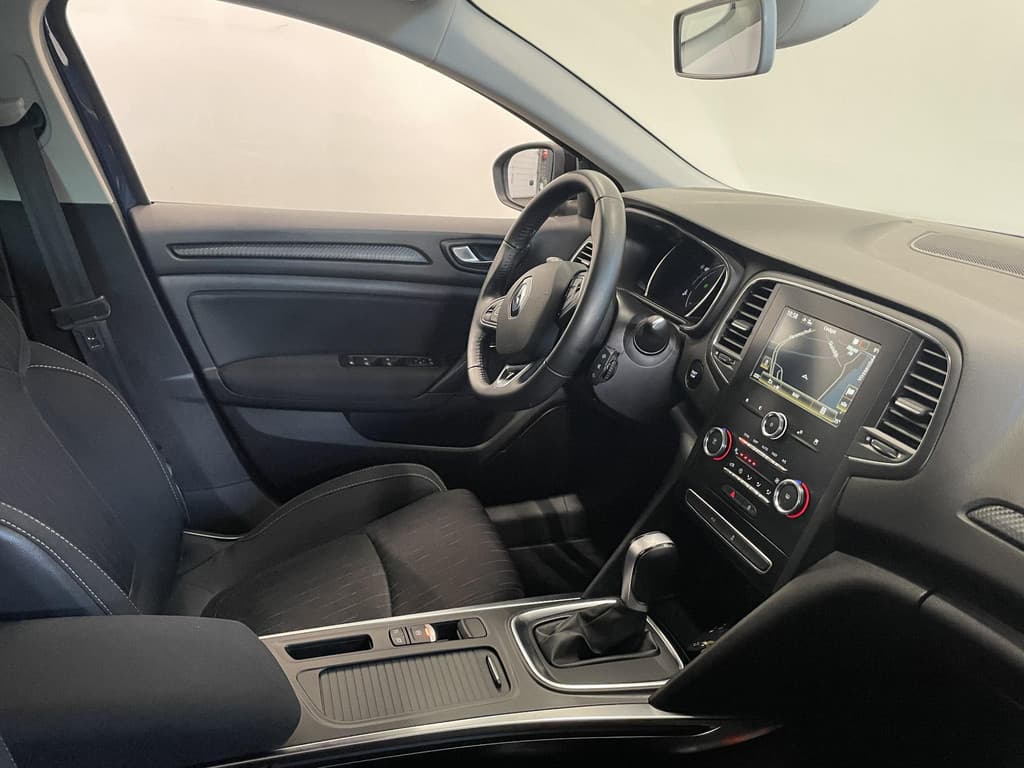 Renault Mégane Estate 1.3 TCe Aut. Limited thumbnail 14