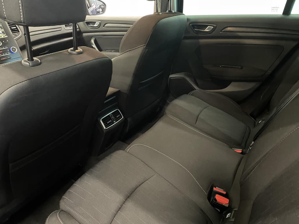 Renault Mégane Estate 1.3 TCe Aut. Limited thumbnail 18