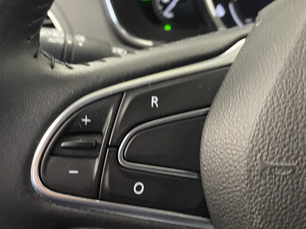 Renault Mégane Estate 1.3 TCe Aut. Limited thumbnail 20