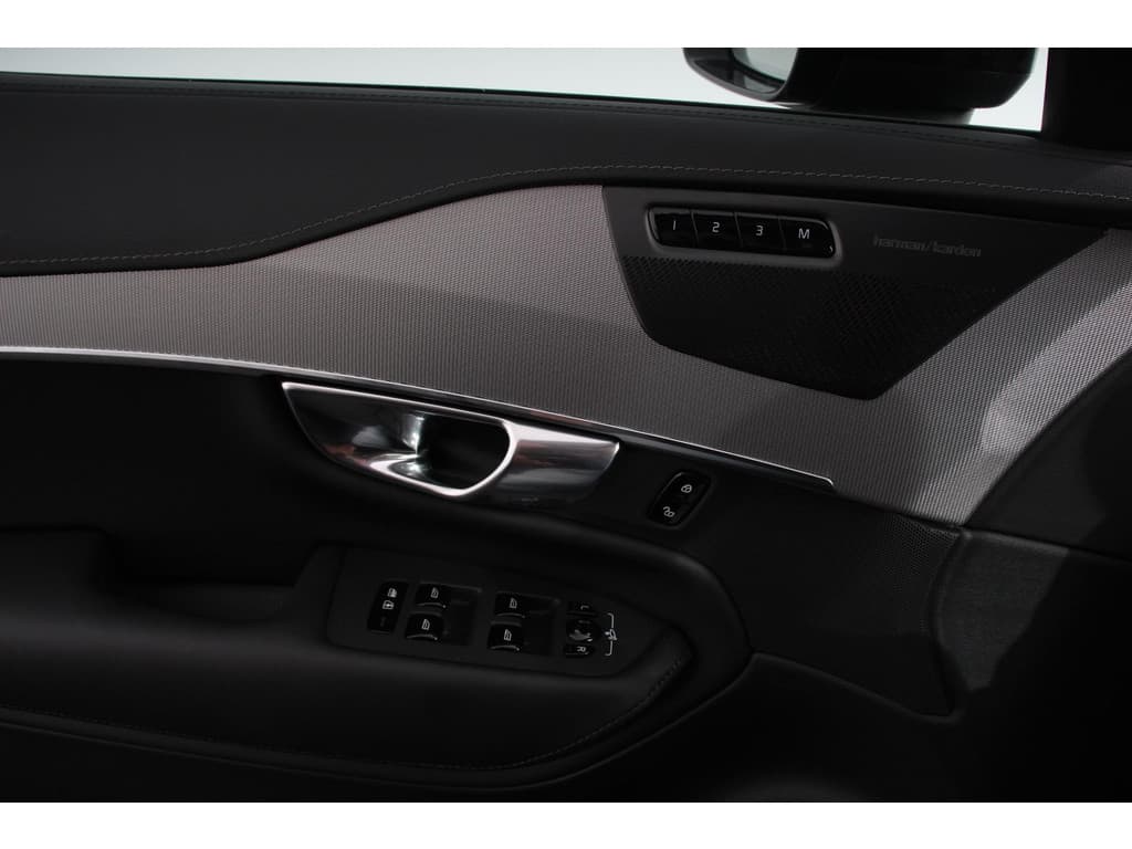 Volvo XC90 2.0 T8 455pk Recharge AWD Ultimate Dark thumbnail 20