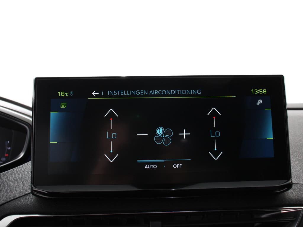 Peugeot 3008 1.6 Hybrid 225PK Allure Pack thumbnail 18