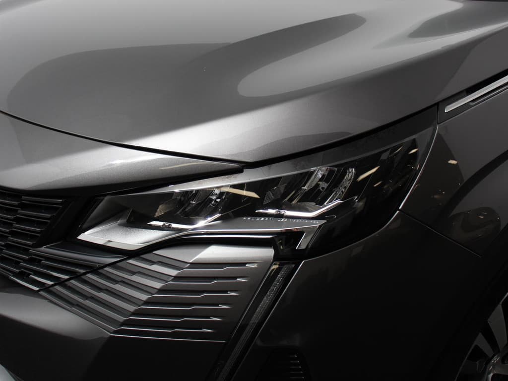 Peugeot 3008 1.6 Hybrid 225PK Allure Pack thumbnail 8