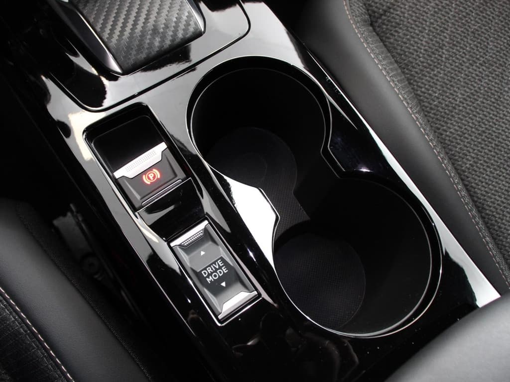 Peugeot 2008 1.2 Hybrid 136 pk Automaat Allure thumbnail 20