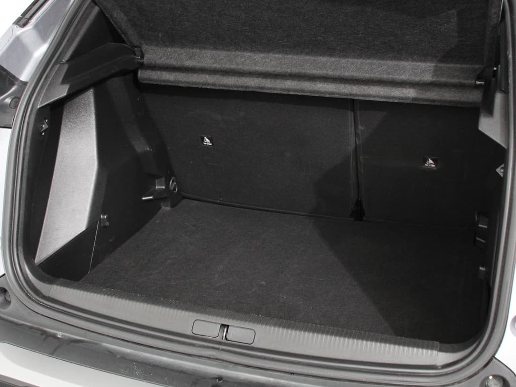 Peugeot 2008 1.2 Hybrid 136 pk Automaat Allure thumbnail 34