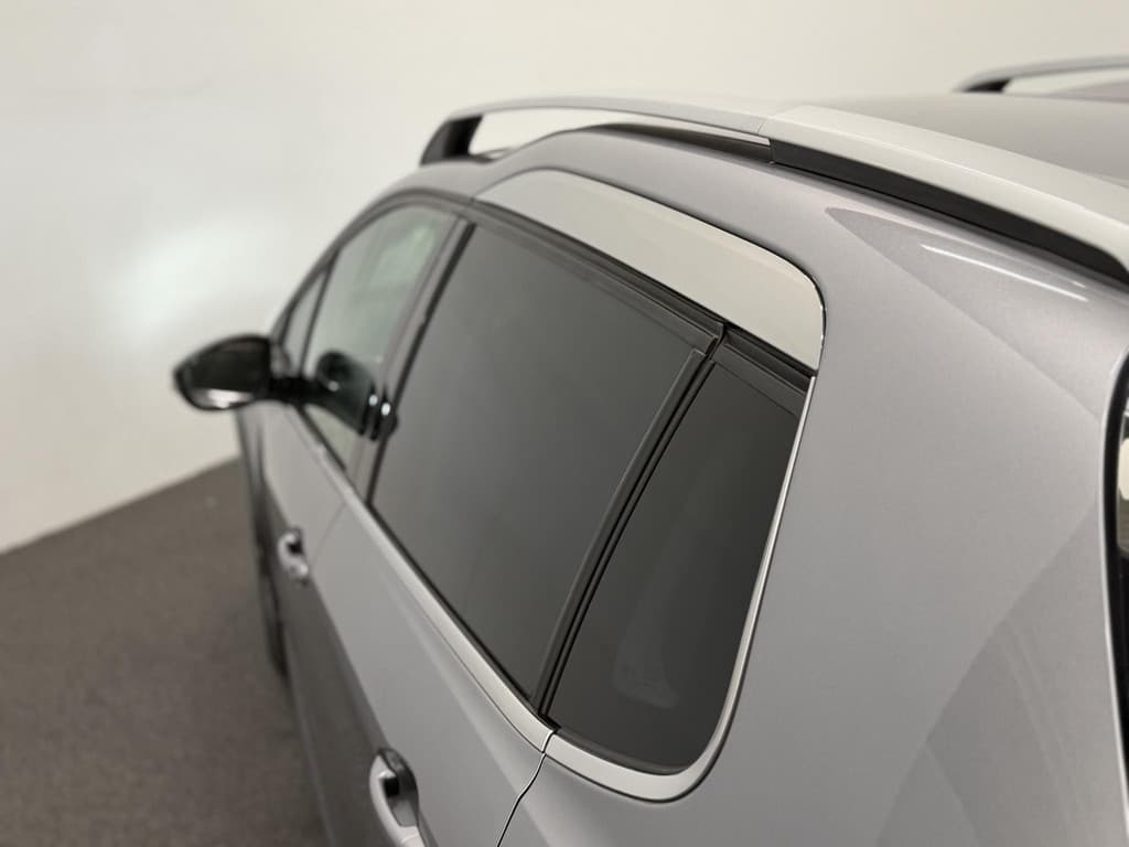 Peugeot 2008 1.2 PureTech Allure thumbnail 36