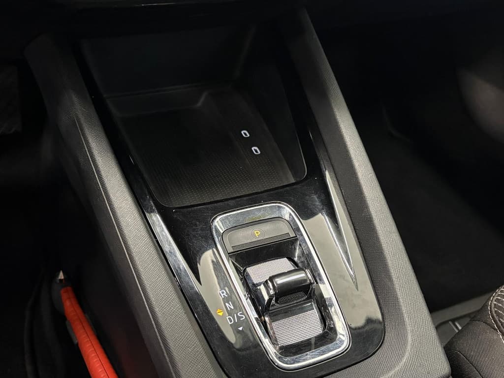 Škoda Octavia Combi 1.0 e-TSI Business Edition thumbnail 16