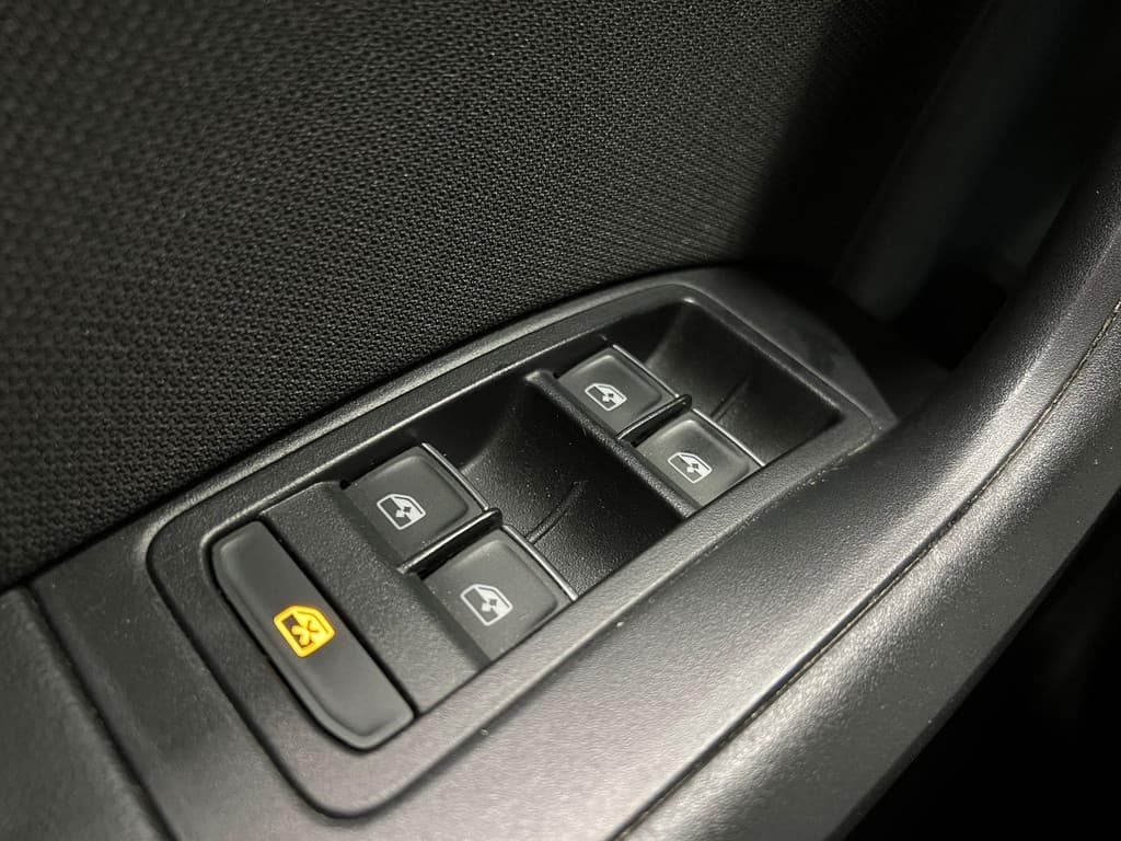 SEAT Ateca 1.5 TSI DSG7 Aut. FR Business Intense thumbnail 12