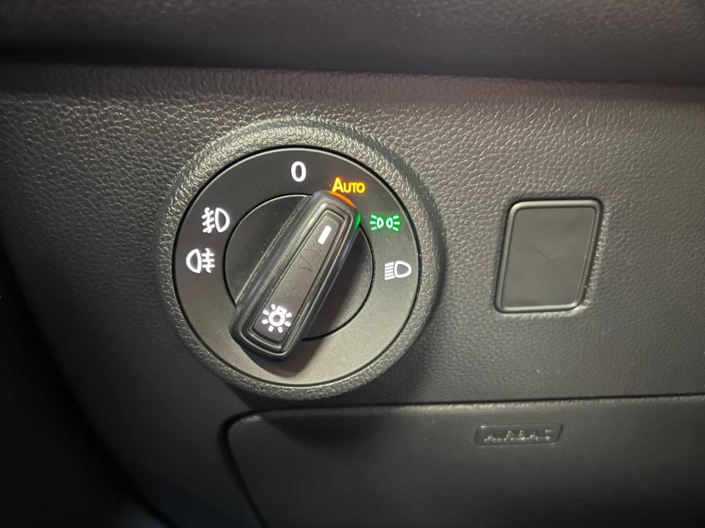 SEAT Ateca 1.5 TSI DSG7 Aut. FR Business Intense thumbnail 14