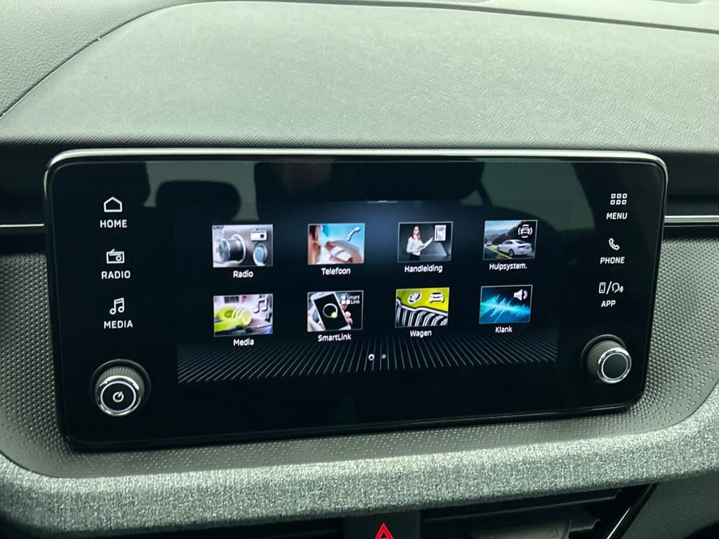 Škoda Kamiq 1.0 TSI Business Edition DSG thumbnail 21