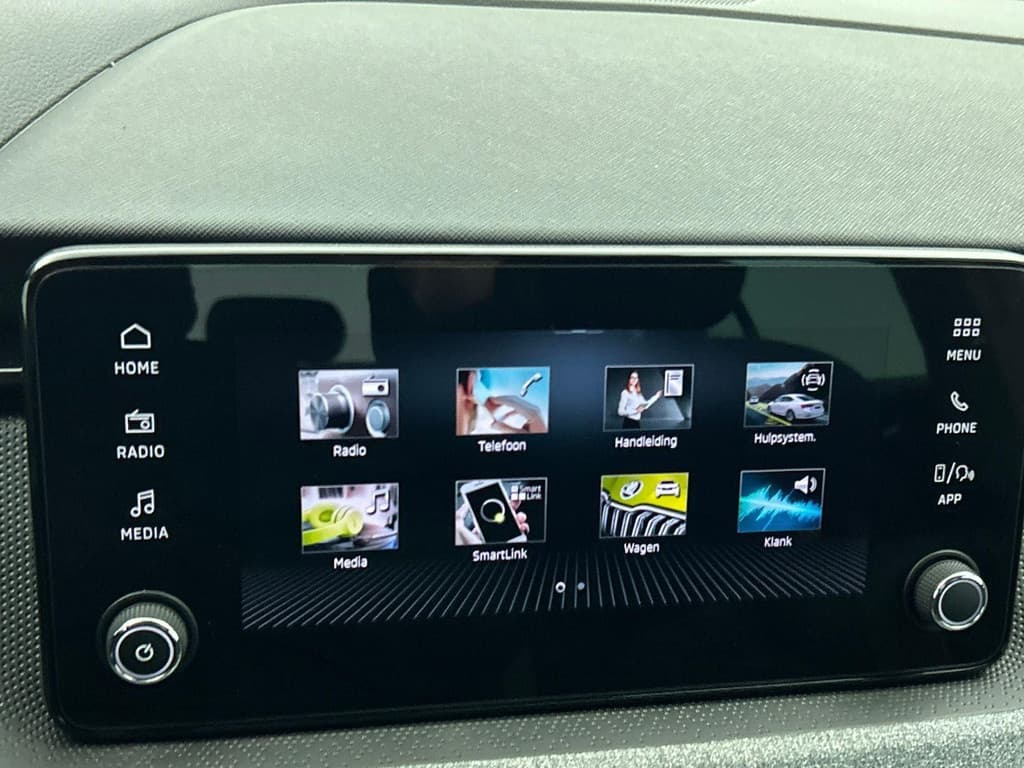 Škoda Kamiq 1.0 TSI Business Edition DSG thumbnail 25