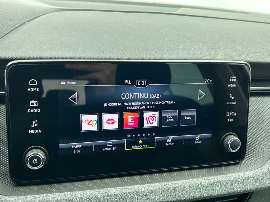 Škoda Kamiq 1.0 TSI Business Edition DSG thumbnail 12