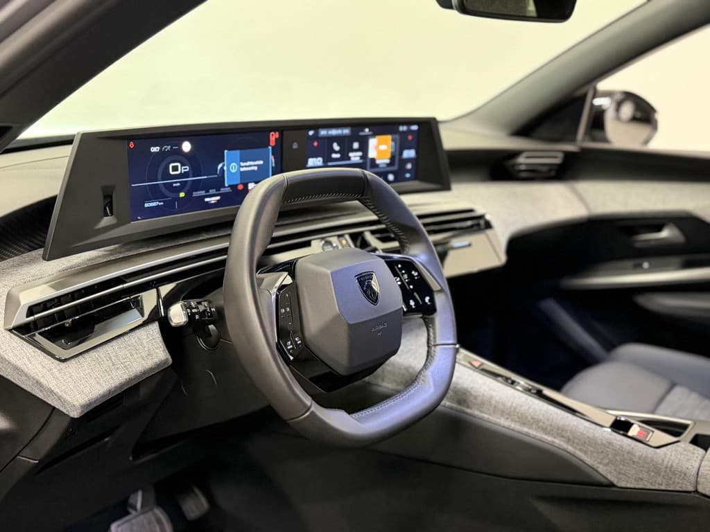 Peugeot 5008 1.2 Hybrid 136pk Allure Automaat thumbnail 31