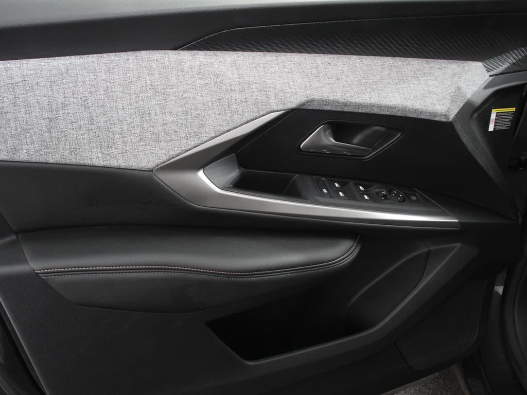 Peugeot 5008 1.2 Hybrid 136pk Allure Automaat thumbnail 22