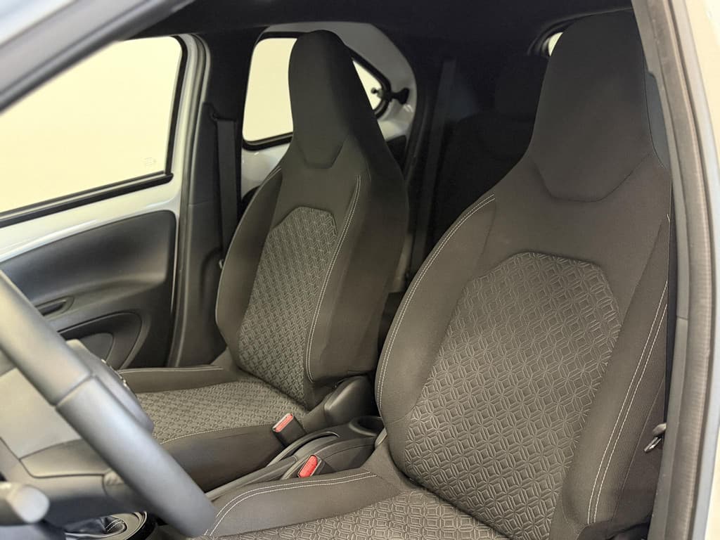 Toyota Aygo X 1.0 VVT-i Automaat Pulse thumbnail 9