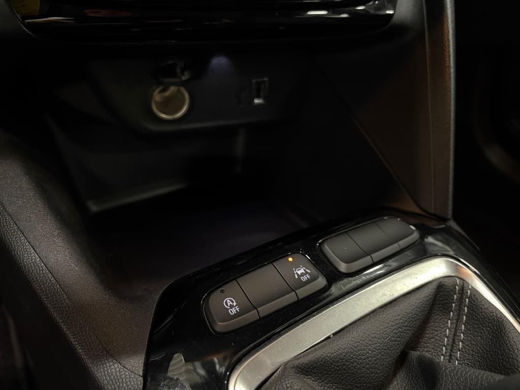 Opel Corsa 1.2 Edition thumbnail 21