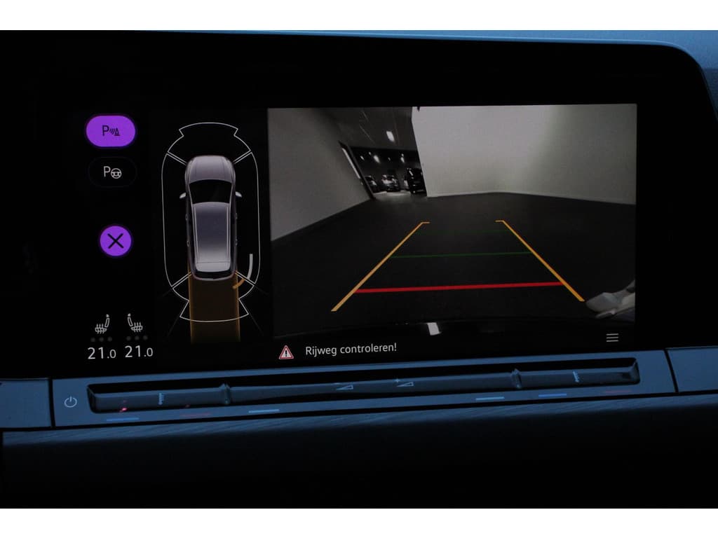 Volkswagen Golf Variant 1.5 eTSI 150pk DSG Style thumbnail 18