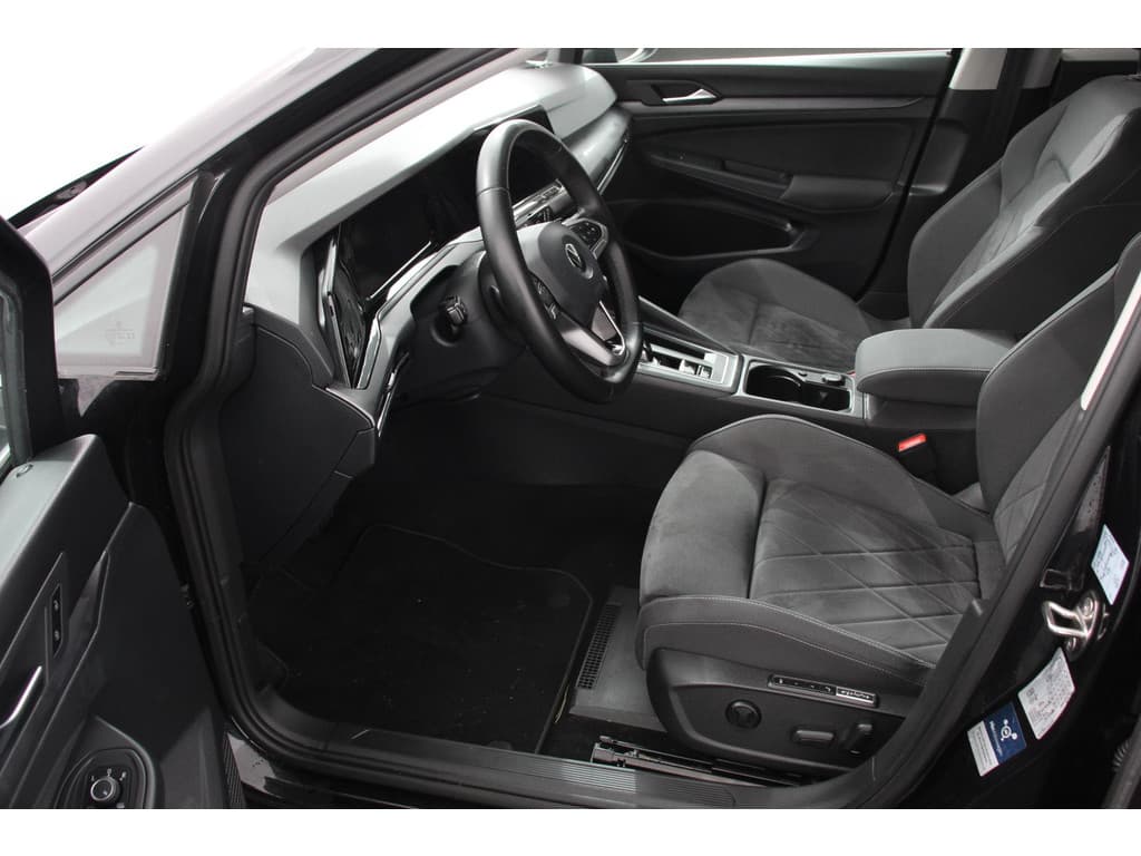 Volkswagen Golf Variant 1.5 eTSI 150pk DSG Style thumbnail 8