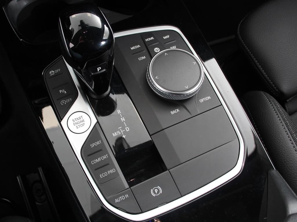 BMW 1-serie 118i Automaat High Executive thumbnail 18