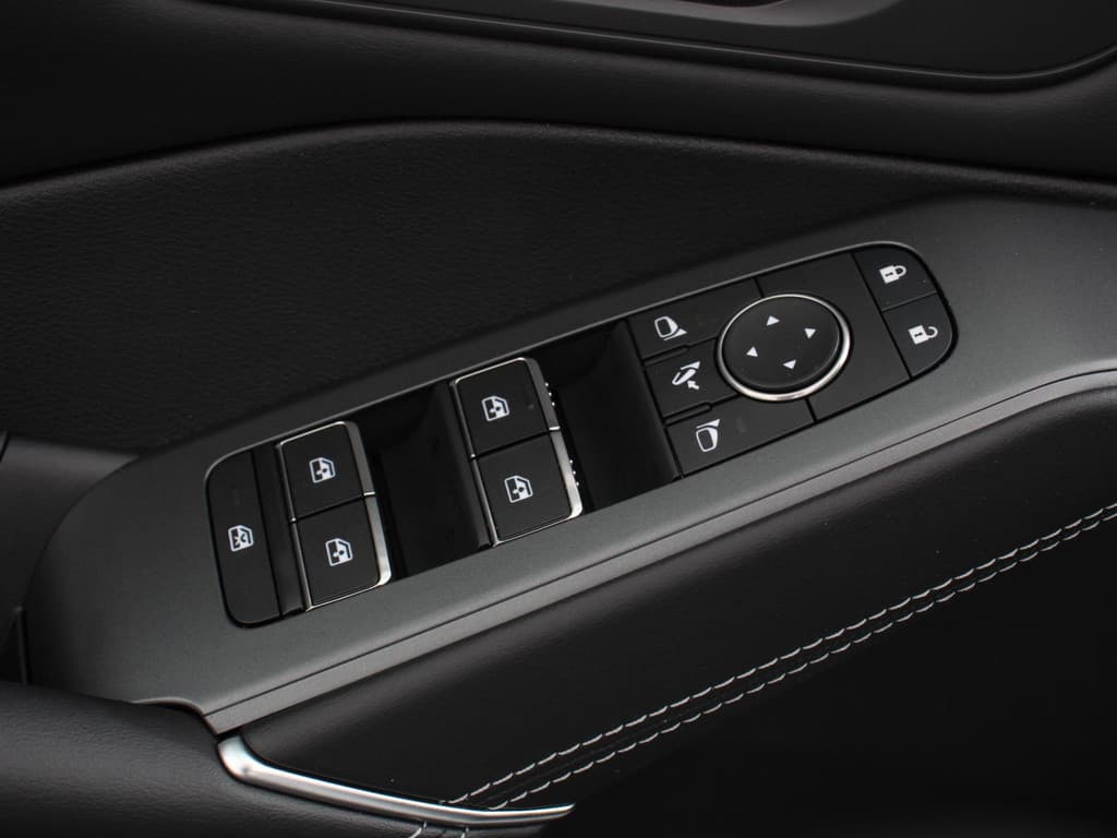 Nissan QASHQAI 1.3 MHEV Automaat N-Connecta thumbnail 11