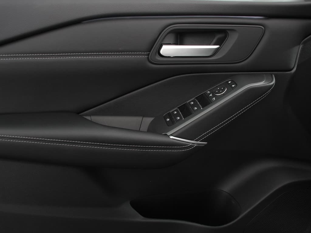 Nissan QASHQAI 1.3 MHEV Automaat N-Connecta thumbnail 12