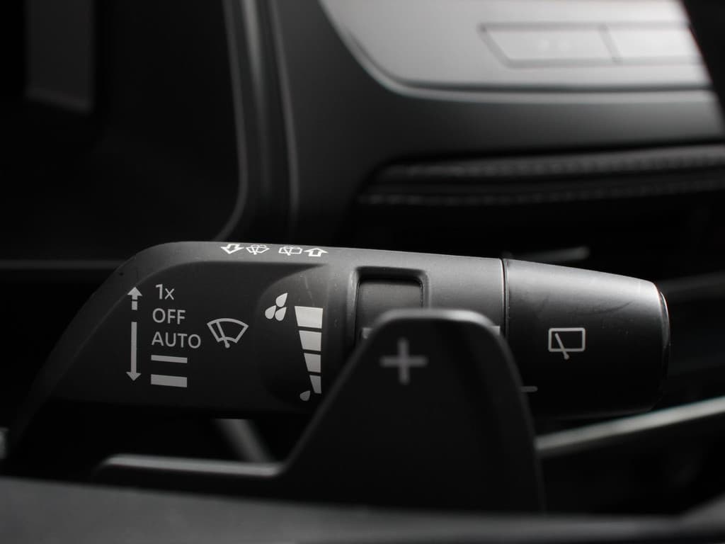 Nissan QASHQAI 1.3 MHEV Automaat N-Connecta thumbnail 18