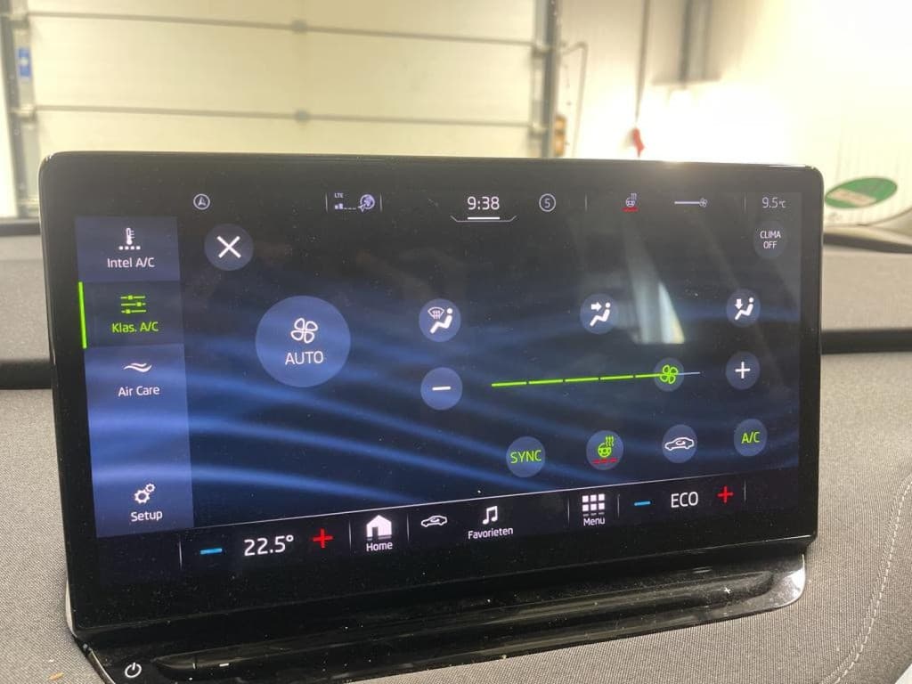 Škoda Enyaq iV 60 thumbnail 11