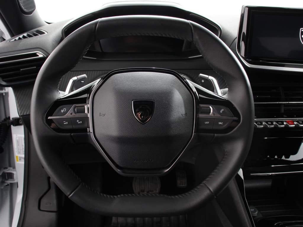 Peugeot 2008 1.2 Hybrid 136 pk Automaat Allure thumbnail 16