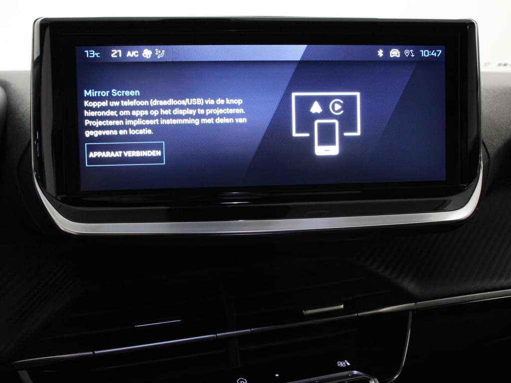 Peugeot 2008 1.2 Hybrid 136 pk Automaat Allure thumbnail 3