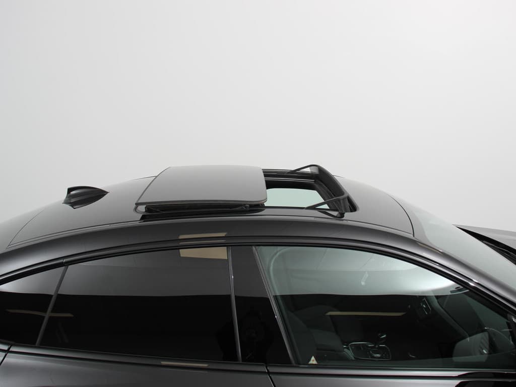 BMW 2 Serie Gran Coupé 218i Automaat Introduction Edition thumbnail 36