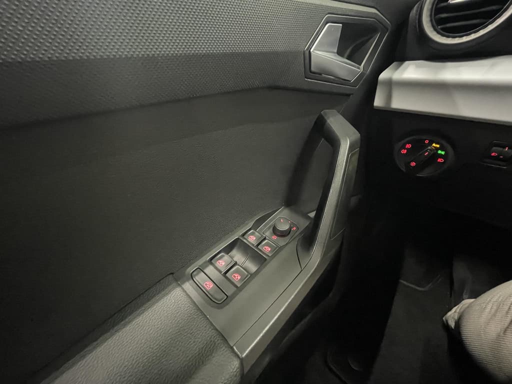 SEAT Arona 1.0 TSI Style thumbnail 30