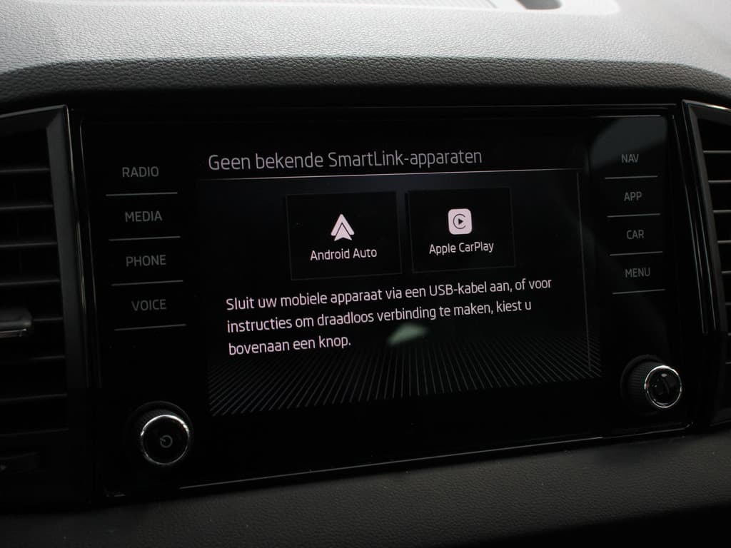 Škoda Karoq 1.5 TSI 150pk DSG ACT Selection thumbnail 13